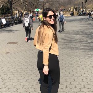 Meet your Posher, Amy